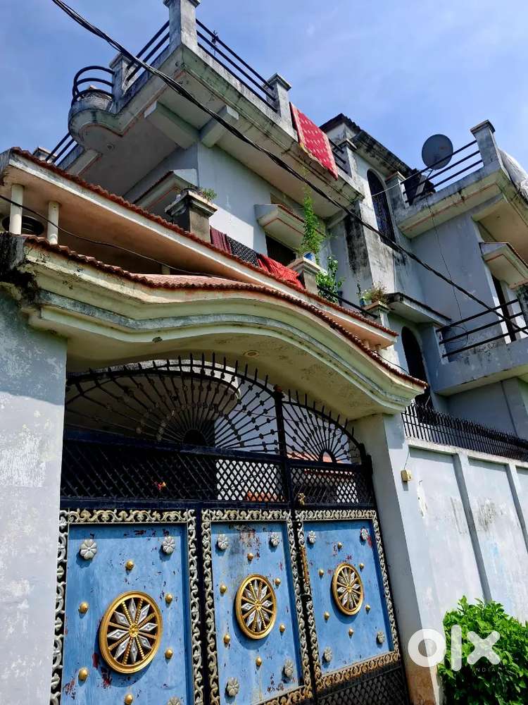 2room, kitchen, bathroom, bed,fan,gas,chair,