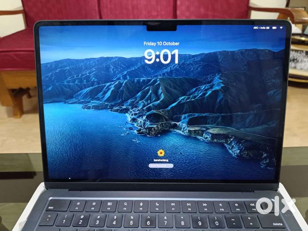 MacBook Air M2