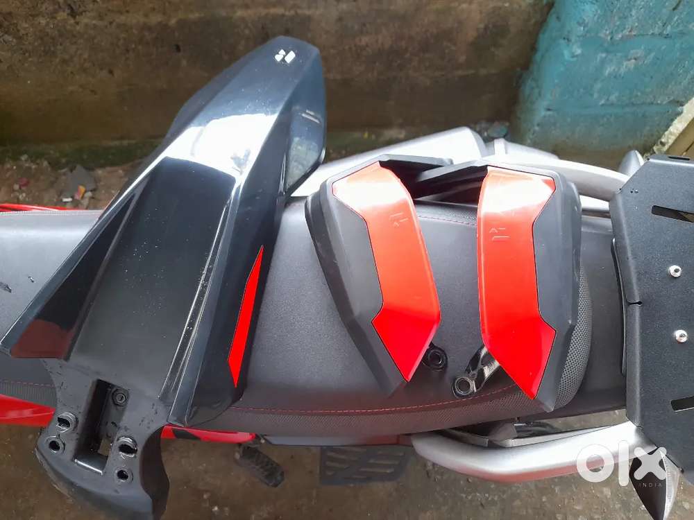 Xpulse 210 mudguard and handle guard
