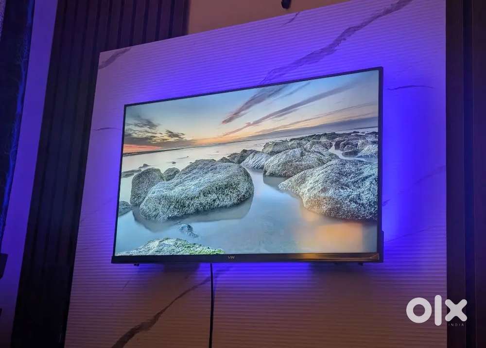 VW 43 inch smart Android Tv