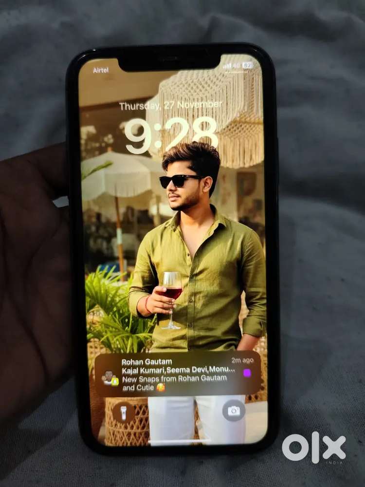 iPhone 11/64GB Black colour