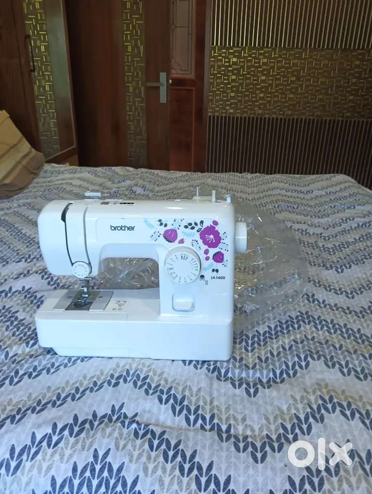 Electronics sewing/stitching maching