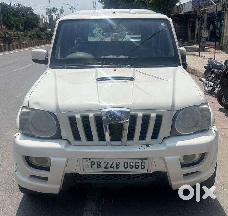 Mahindra Scorpio 2009-2014 VLX 2WD ABS AT BSIII, 2010, Diesel