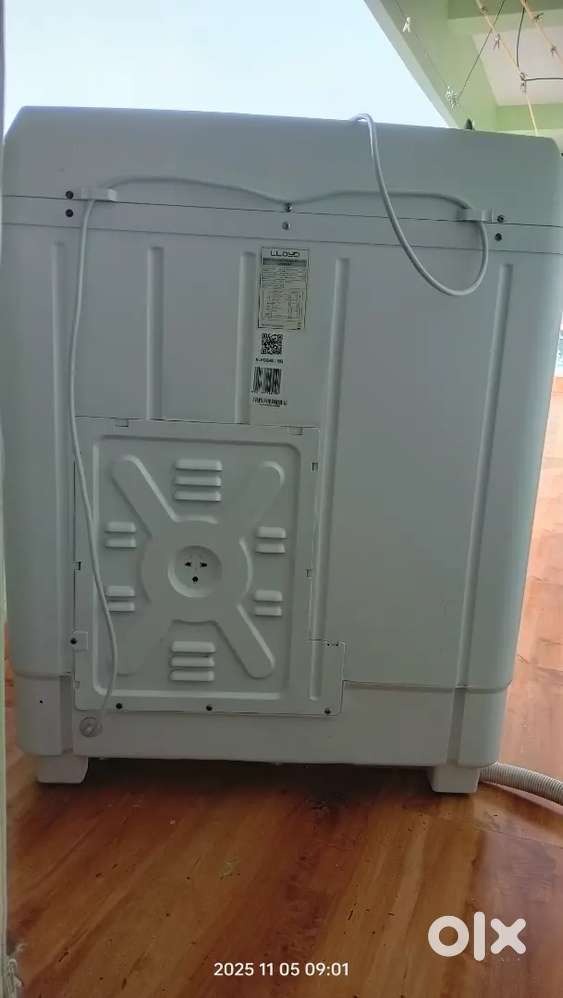 Lloyd Washing machine