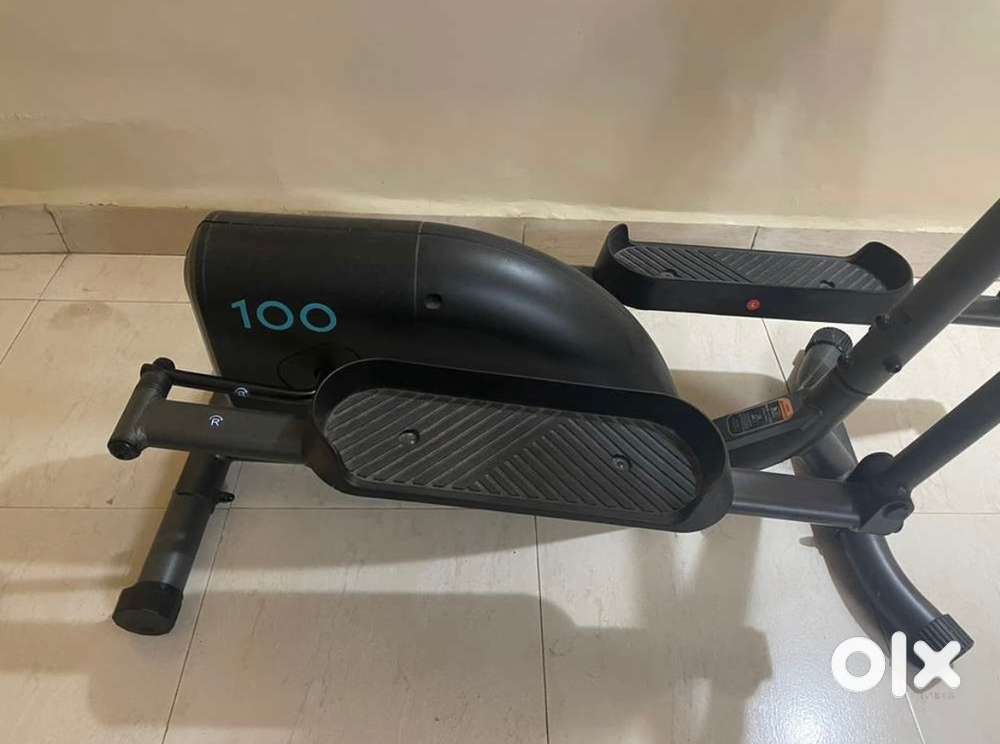 Cross trainer - eliptical Domyos 100