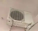 Blue star AC 1.5 ton with stablizer