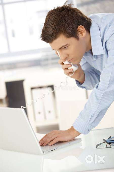 Need A Office Boy For Electonic Store Urgently