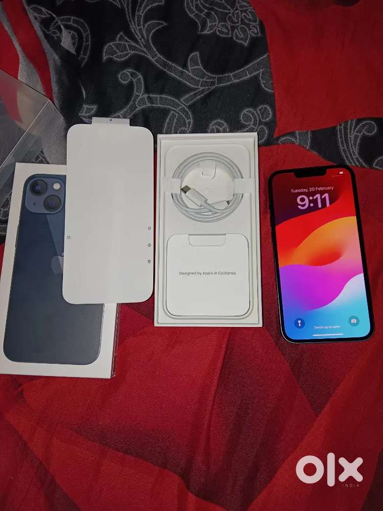 iPhone 13 128GB Not a single scratch