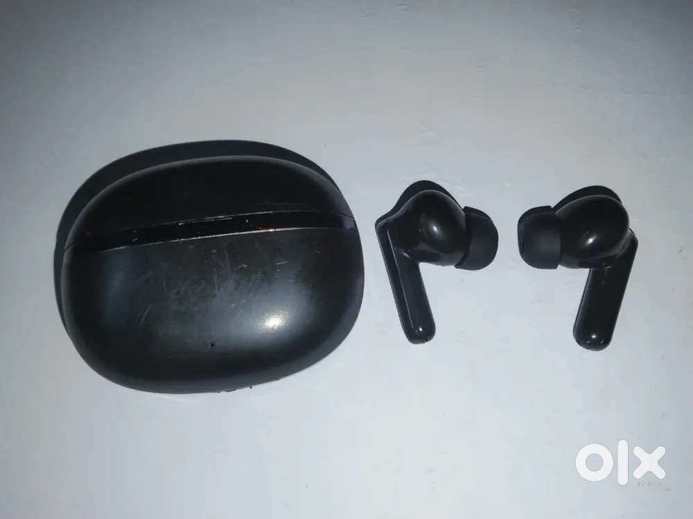 Boot company ka hai or iska praije matr 700 hai bs