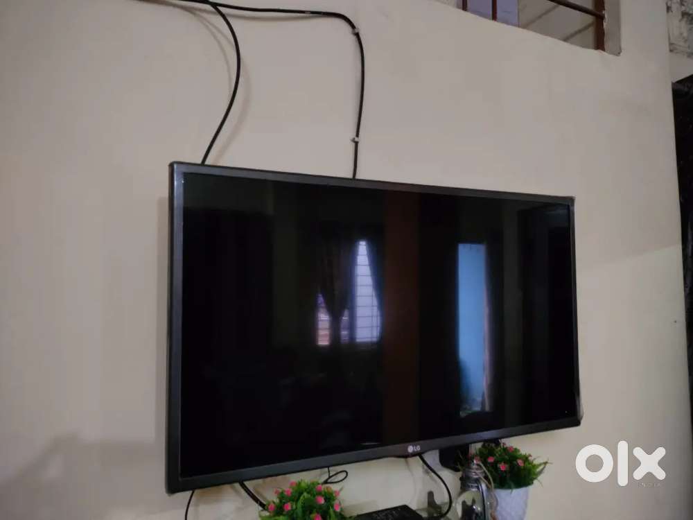 LG 32 Inch LED TV
