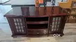 TV stand in Excellent condition for resale