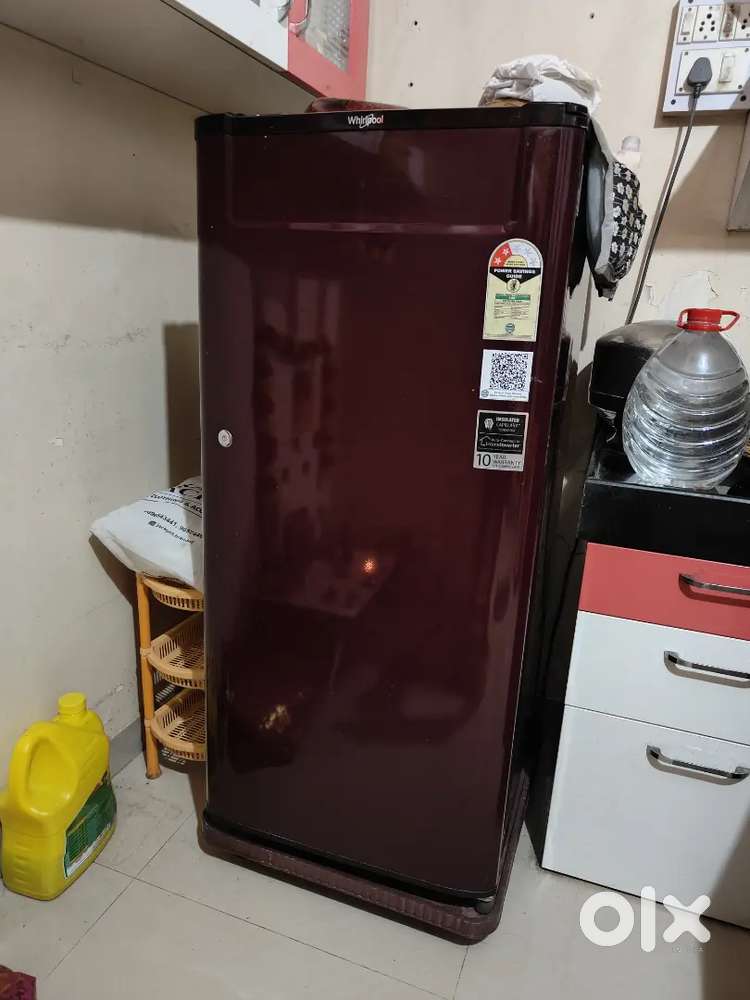 Whirlpool 184L Fridge 2023 Model Excellent Condition, Energy Efficient