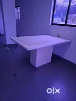 4 AC, 1 Table & 5 Computer cubicles