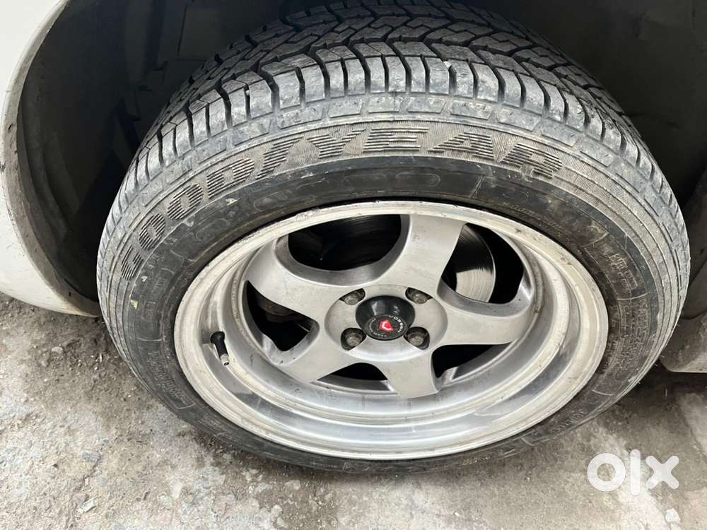 15 inch alloy with tayers