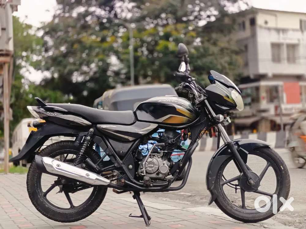 BAJAJ DISCOVER 100 FOR IMMEDIATE SALE