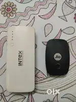 Intel 11000 MAH Powerbank and JioFi