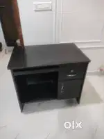 Computer/office table