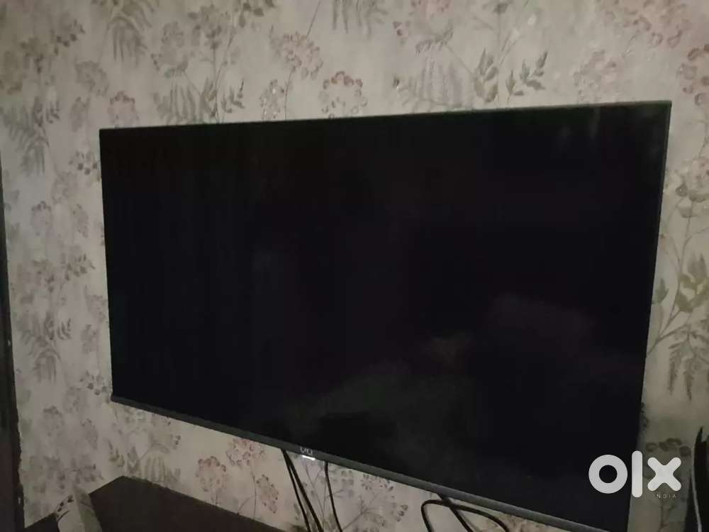 Vu 43 inch qled tv new 3 days old