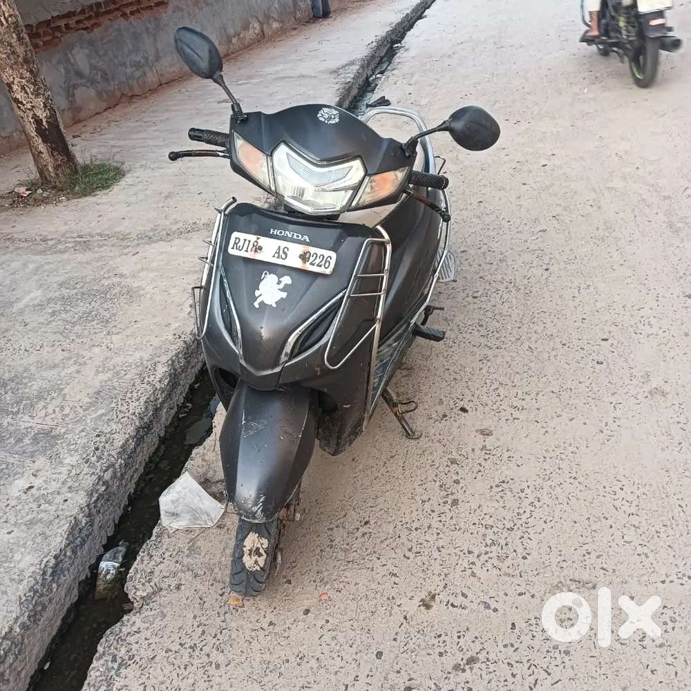 Good condition activa 5g