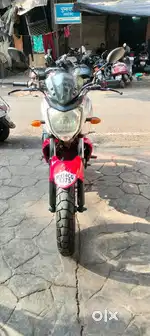 A YAMAHA FZ dish back bike is good condition