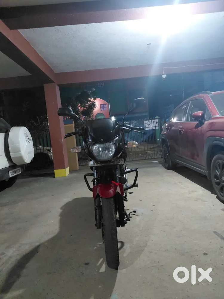 Bajaj Pulsar 180 – 2015 Model  Excellent Condition  Single Owner