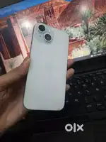 Selling my 5 month used model iphone 15