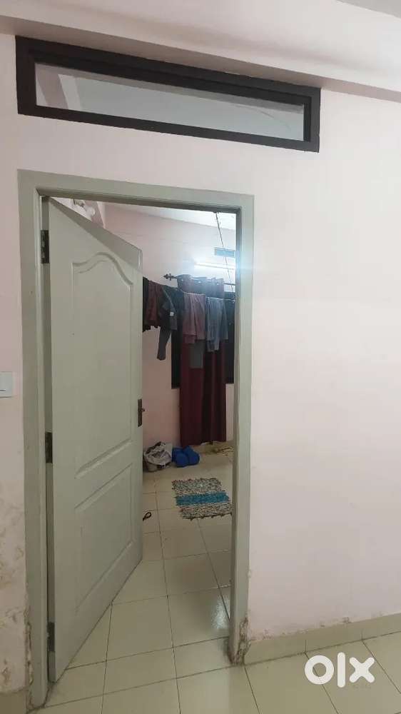 Single room with bathroom attached