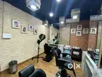 Furnished salon for sale( monthly rent)