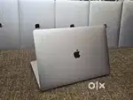Apple Macbook Pro i7/16/512gb/5.5Gb Graphics  15inch Retina Touchbar
