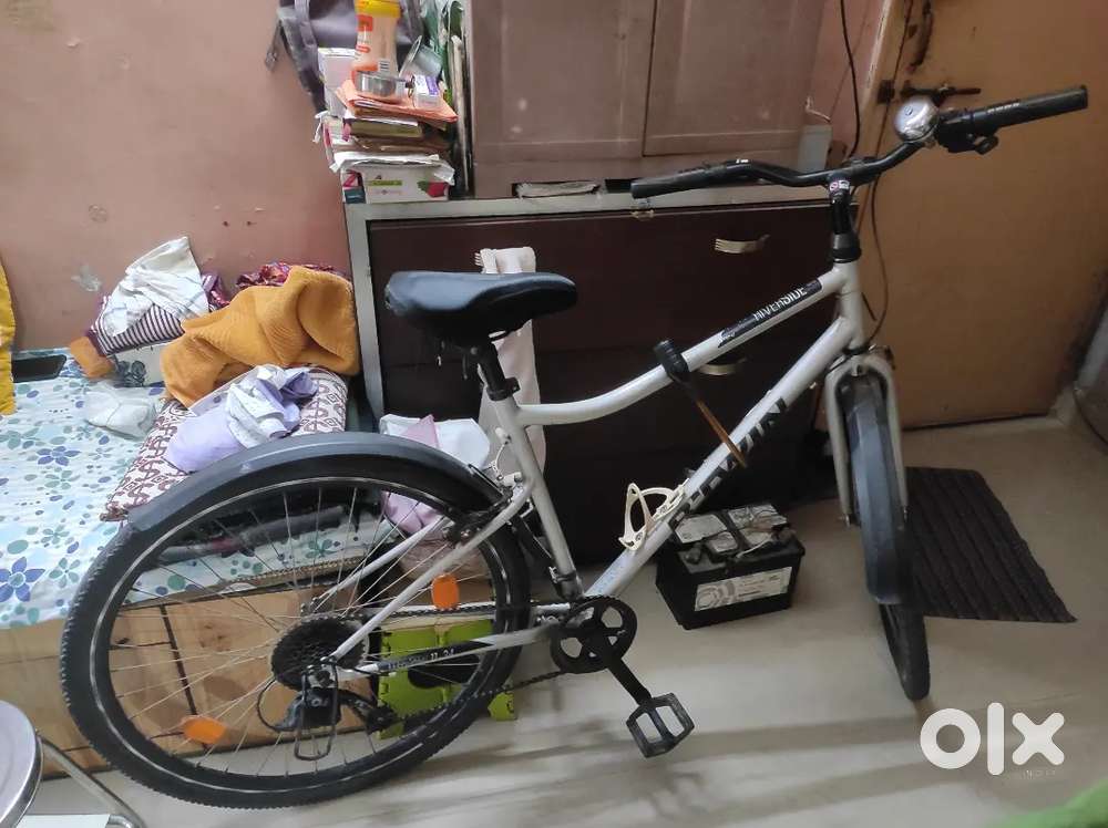 BTwin Riverside 120 (8 speed)