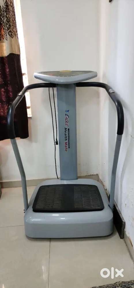 Fit Massager for Full Body Workout Vibration Platform Fitness Machine