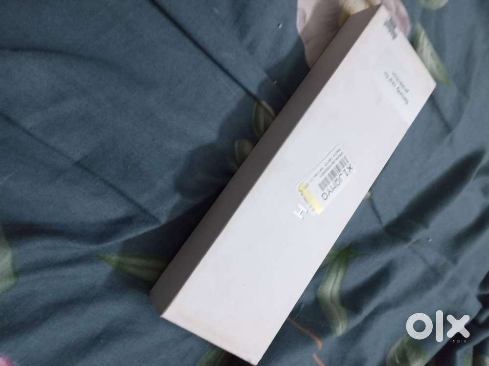 Apple watch series 10, 42mm brand new with invoice and apple warranty