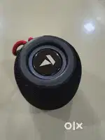 Boat stone 208 5w speaker