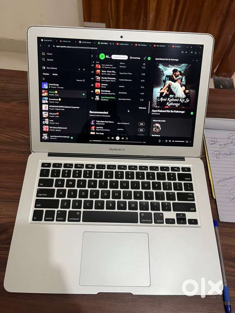 MacBook Air 2015 (13.3 inch) – Excellent Condition