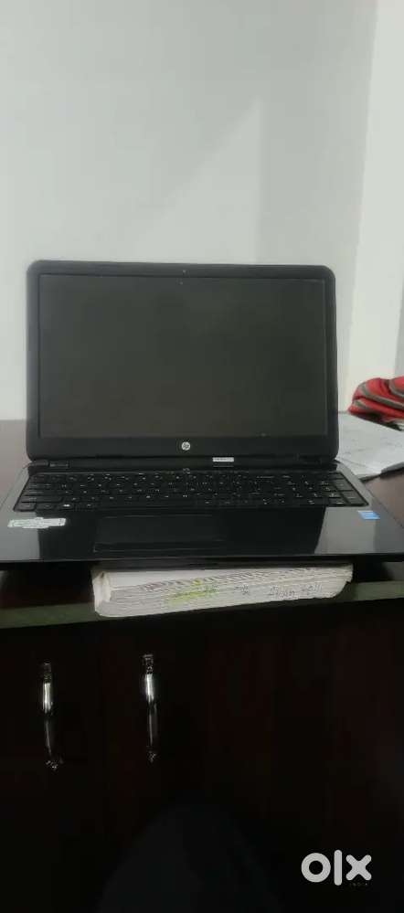 HP laptop ( intel pantium)