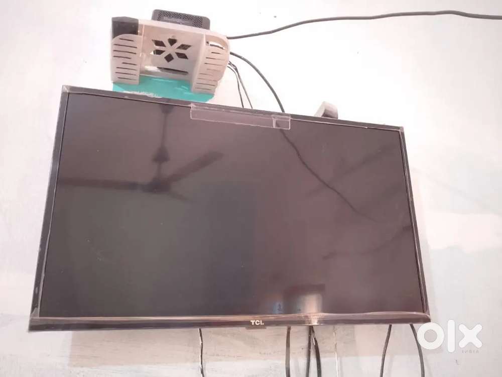 LED tv tcl