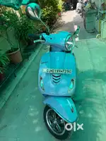 Scooter Vespa VXL 125