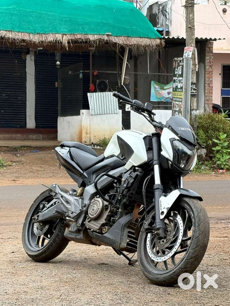 Bajaj Dominar 400 BS4