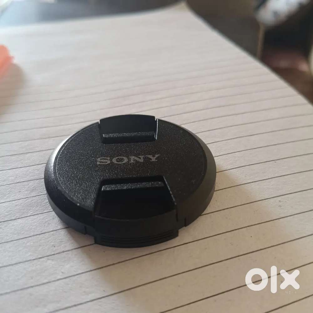 Sony DSLR lens protector
