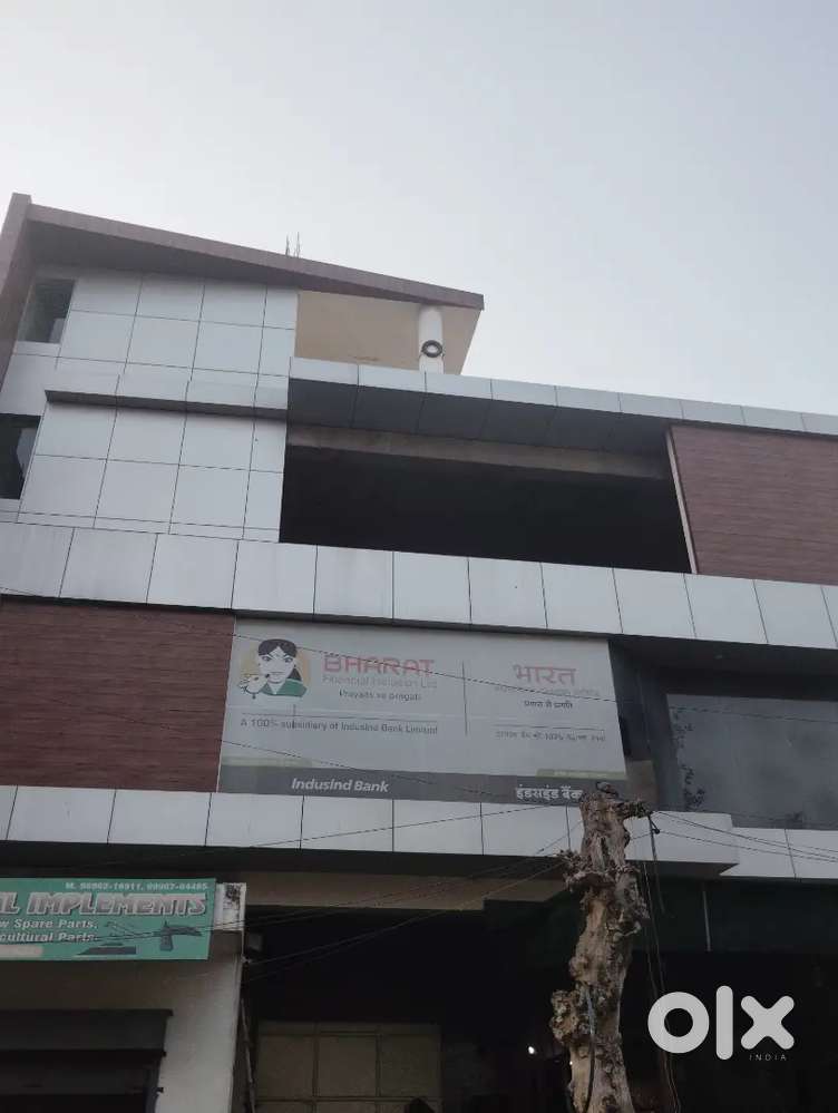 1st Floor for rent Banking/Finance/MNC