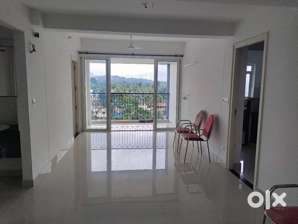 Elegant 2 BHK Semi Furnished Flat at Sasthamangalam for Rent