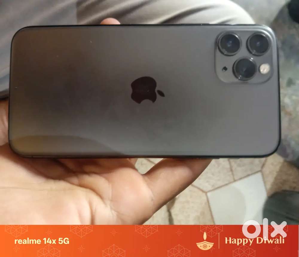 I phone 11 pro brand new and 100% battery