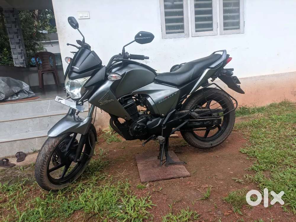 Honda CB Unicorn Dazzler