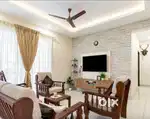 तत्काल महिला की आवश्यकता है ।