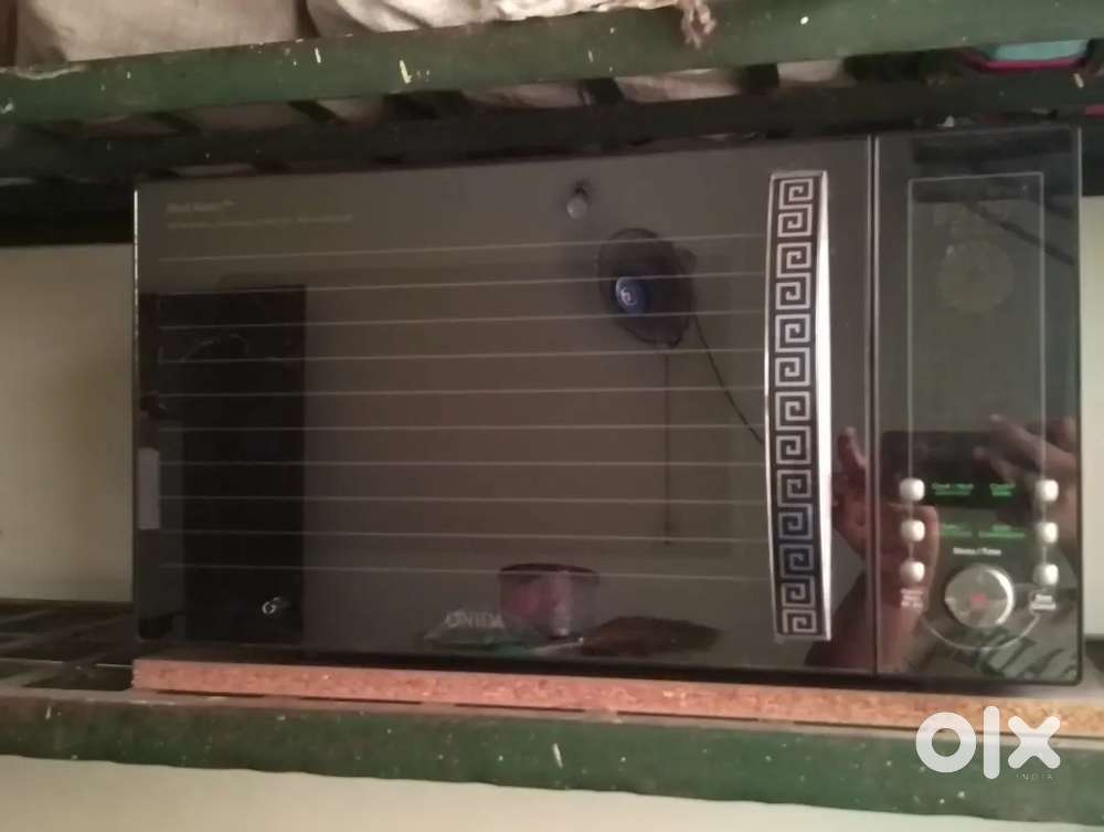 Microwave Oven