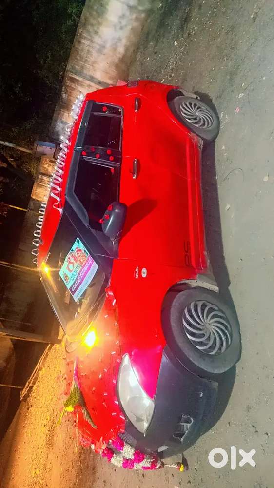 Maruti Suzuki Swift 2012