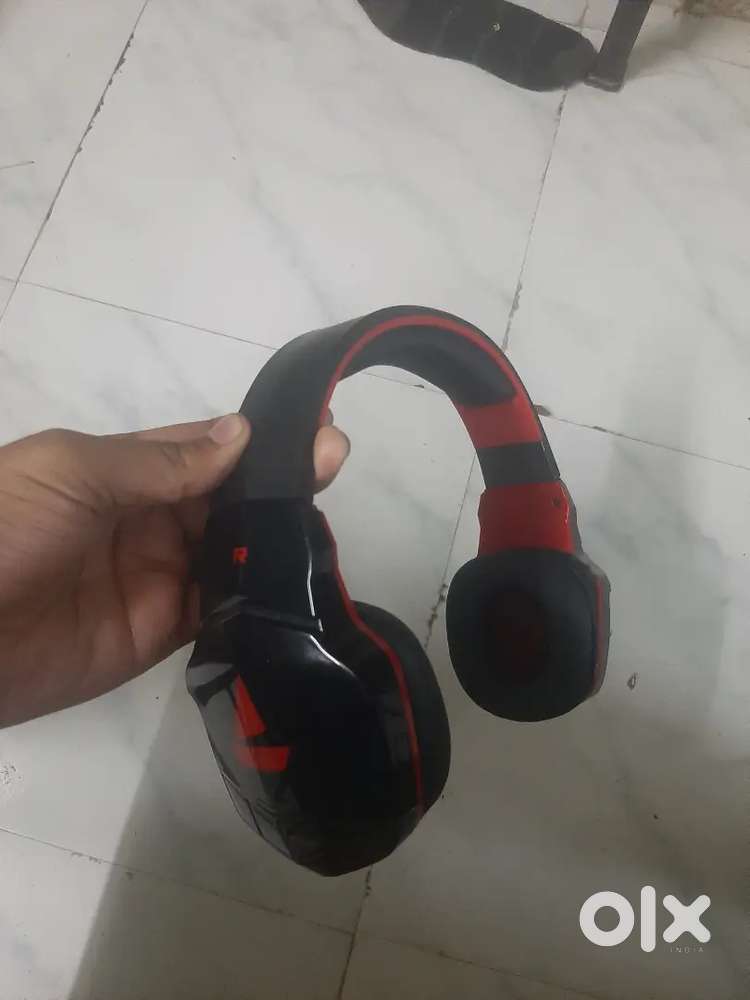 Boat Rockerz 510 Headphones Wireless Bluetooth