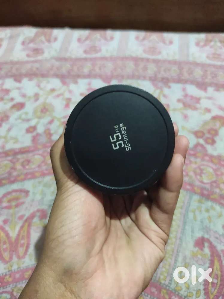 Nikon z mount lens  image 55mm f1.8