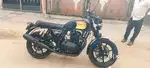Interceptor 650 vehicle  blue colour singal hand vehicle