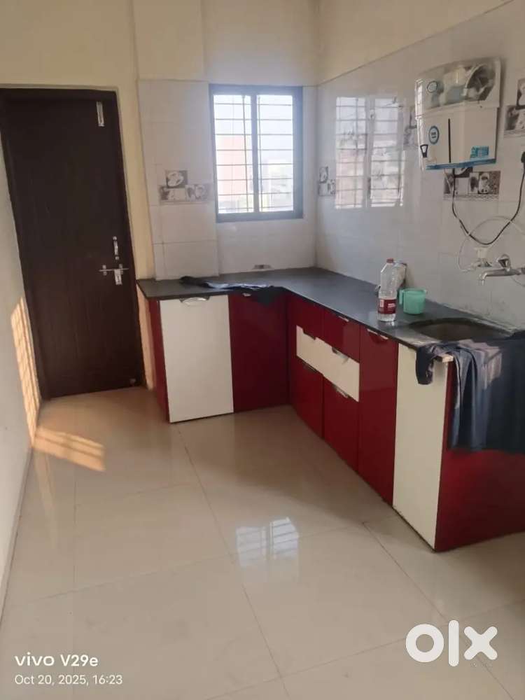 2bhk flat Manewada besa road near by besa sq all facility near by